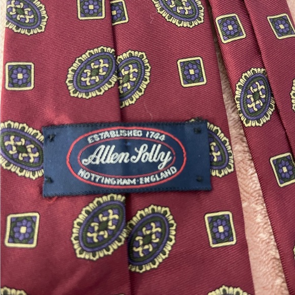 Allen Solly Burgundy Geometric Men's Tie - Picture 6 of 7